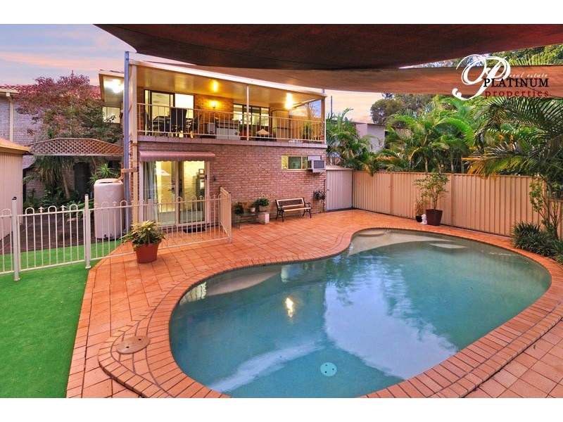 6 Cabarita Street, Biggera Waters QLD 4216