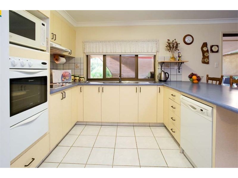 6 Cabarita Street, Biggera Waters QLD 4216