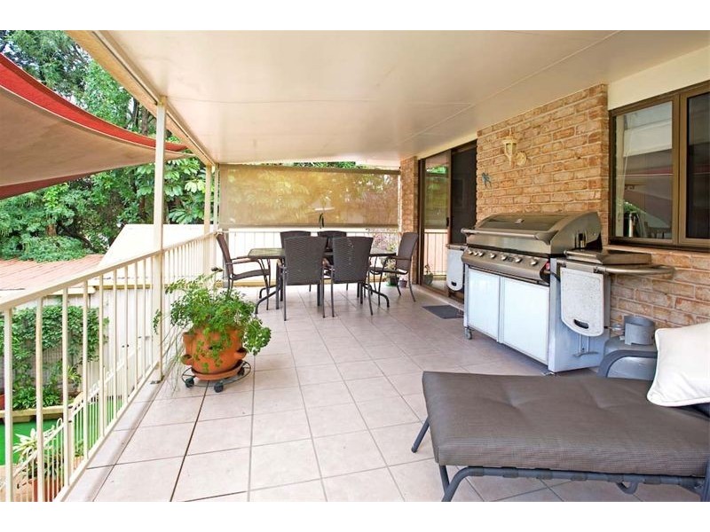 6 Cabarita Street, Biggera Waters QLD 4216