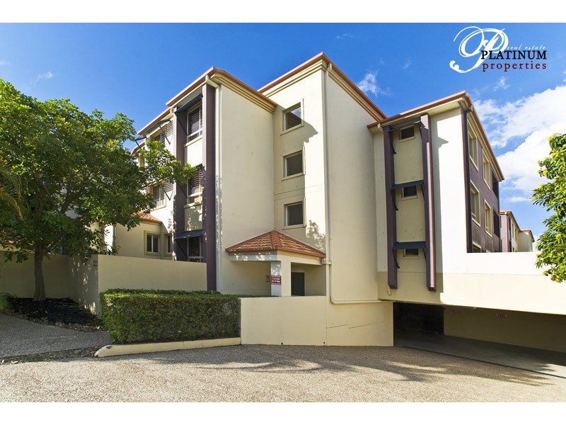 7/89 Bayview Street, Runaway Bay QLD 4216