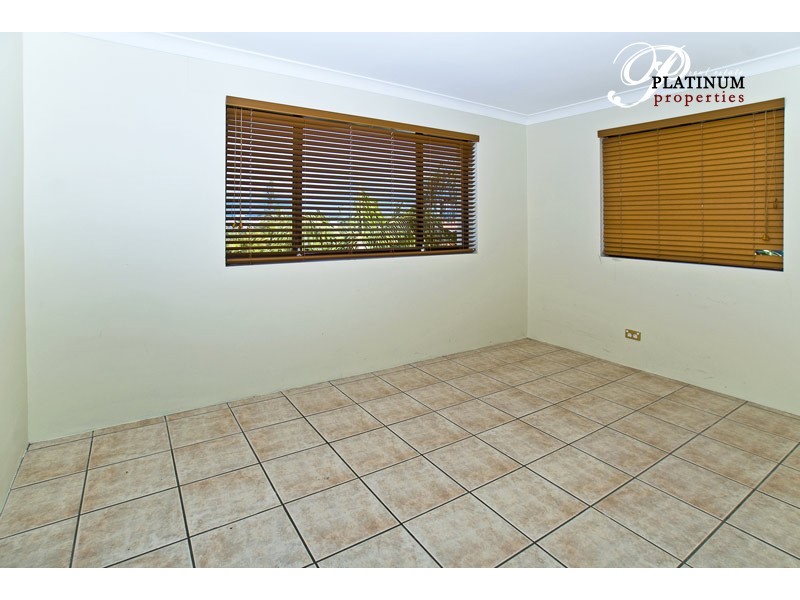 19/9 Bayview Street, Runaway Bay QLD 4216
