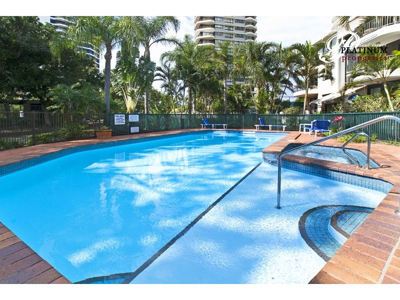 19/9 Bayview Street, Runaway Bay QLD 4216