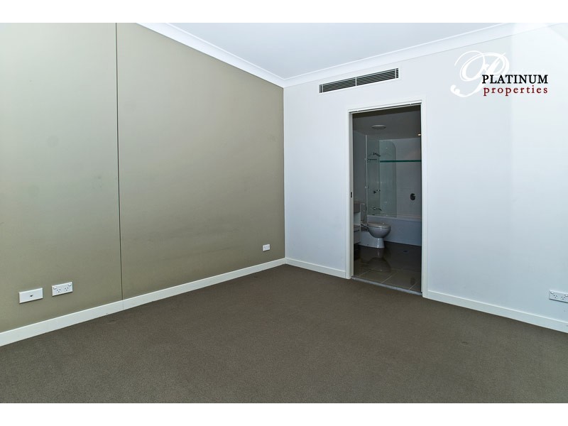 903/430 Marine Parade, Biggera Waters QLD 4216