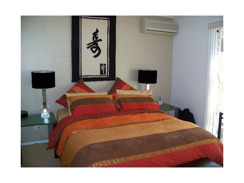 13/433  Pine Ridge Road, Runaway Bay QLD 4216