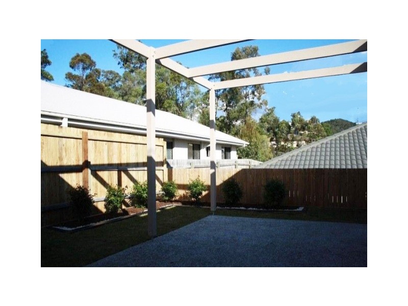 1 & 2/2 Portimao Court, Oxenford QLD 4210