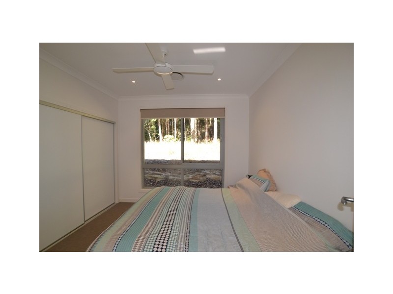 39 Monarch Place, Mons QLD 4556