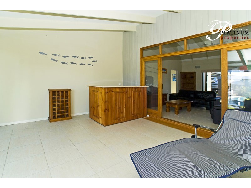 57 Oxley Drive, Paradise Point QLD 4216