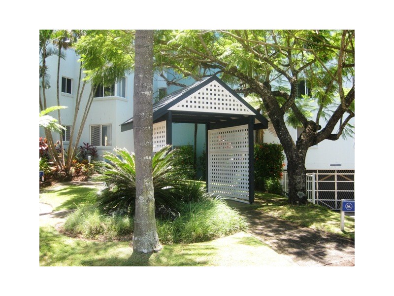 8/75 Morala Avenue, Runaway Bay QLD 4216