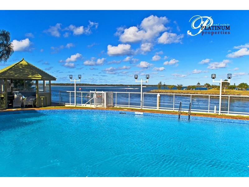 Level 10 35/5 Bayview Street, Runaway Bay QLD 4216