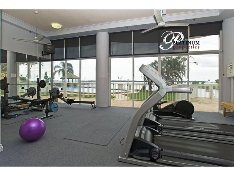 Level 10 35/5 Bayview Street, Runaway Bay QLD 4216