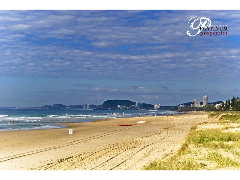 Level 2 12/19-21 Armrick Avenue, Broadbeach QLD 4218