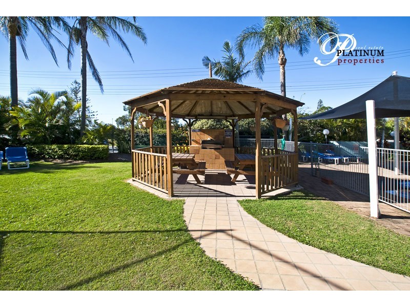 9B/114 Marine Parade, Southport QLD 4215