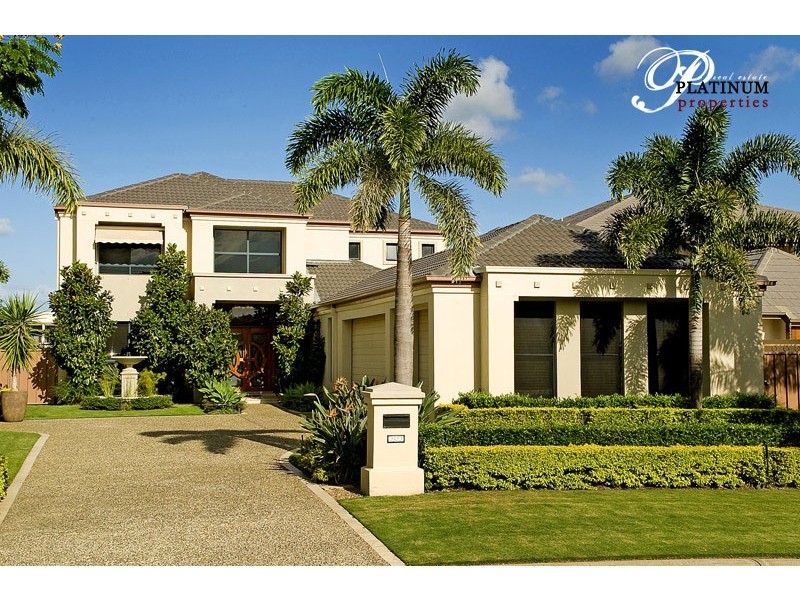 2322 Cressbrook Drive, Hope Island QLD 4212