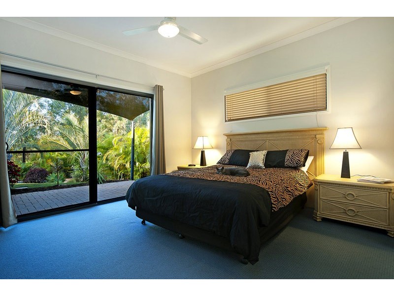 19 Peter Senior Drive, Parkwood QLD 4214