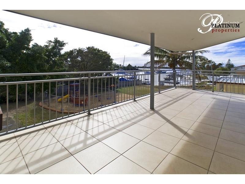2/3 Joseph Street, Runaway Bay QLD 4216