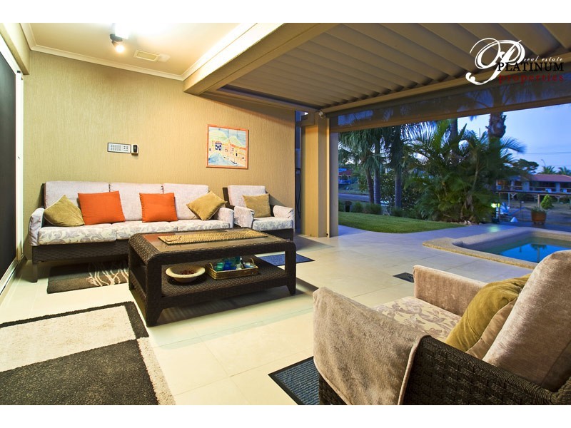43 Rapallo Avenue, Isle Of Capri QLD 4217