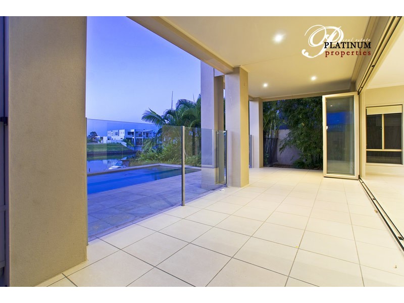 34 River Links BVD. East, Helensvale QLD 4212