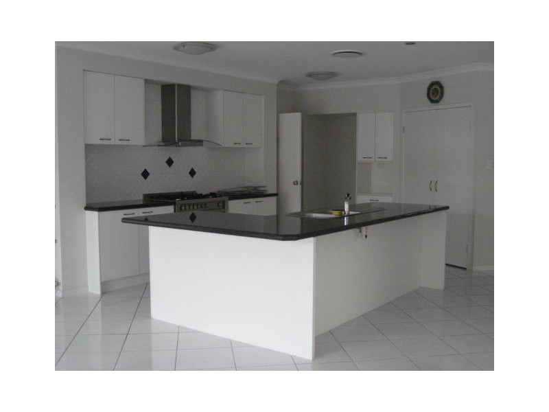 16 slipstream Road, Coomera QLD 4209