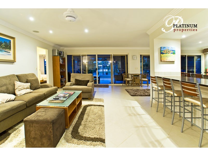 43 Rapallo Avenue, Isle Of Capri QLD 4217