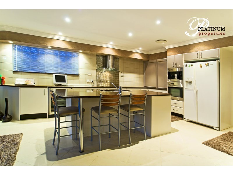 43 Rapallo Avenue, Isle Of Capri QLD 4217