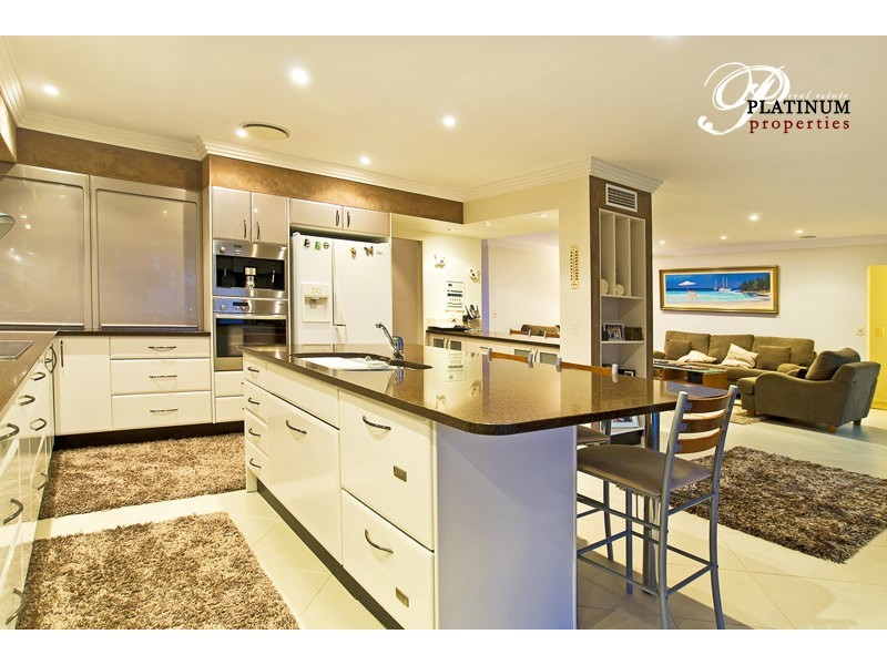 43 Rapallo Avenue, Isle Of Capri QLD 4217