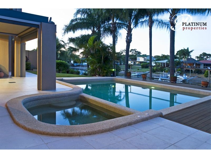 43 Rapallo Avenue, Isle Of Capri QLD 4217