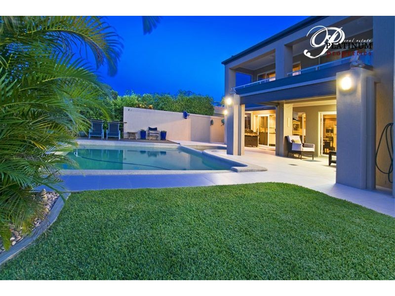 43 Rapallo Avenue, Isle Of Capri QLD 4217