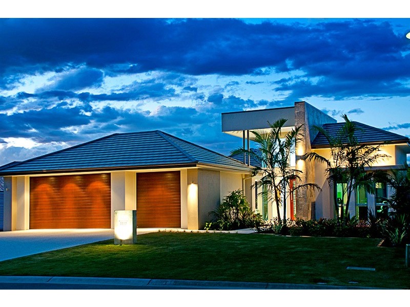 2230 Glengallon Way, Hope Island QLD 4212