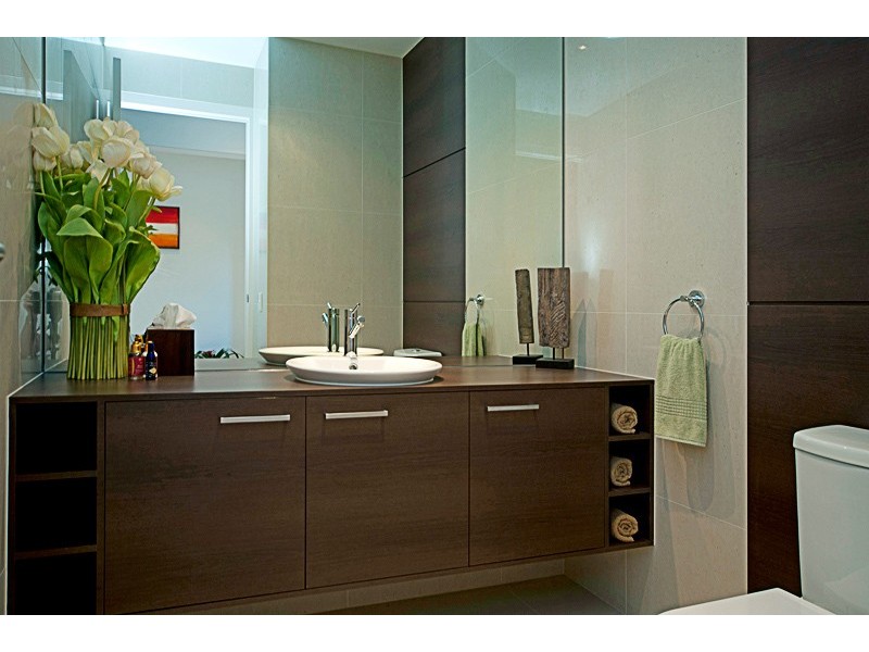 2230 Glengallon Way, Hope Island QLD 4212