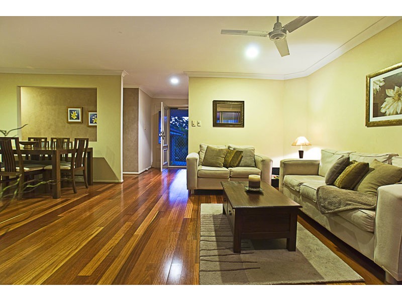 76 Inverness Way, Parkwood QLD 4214