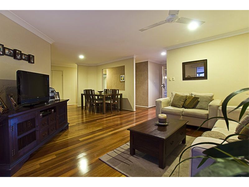 76 Inverness Way, Parkwood QLD 4214