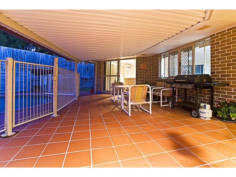 76 Inverness Way, Parkwood QLD 4214