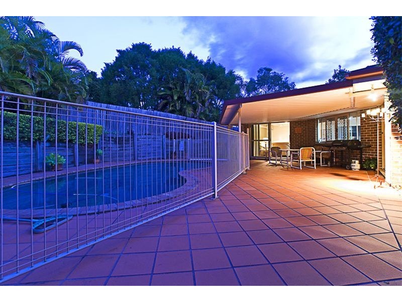 76 Inverness Way, Parkwood QLD 4214
