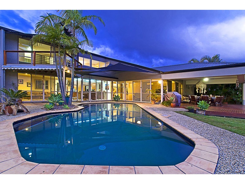 1 Riverbank Court, Ashmore QLD 4214