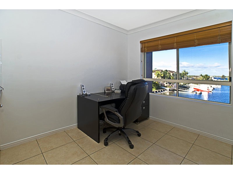 22/89 Bayview Street, Runaway Bay QLD 4216