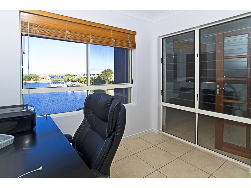 22/89 Bayview Street, Runaway Bay QLD 4216