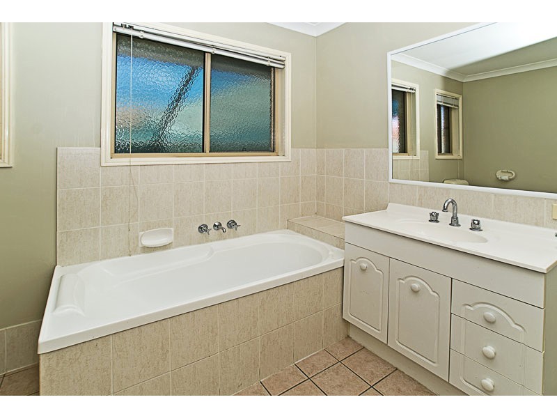 9 Ireland Way, Upper Coomera QLD 4209