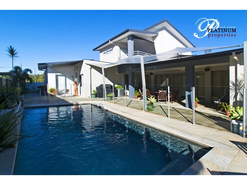 45 Costa Del Sol, Runaway Bay QLD 4216