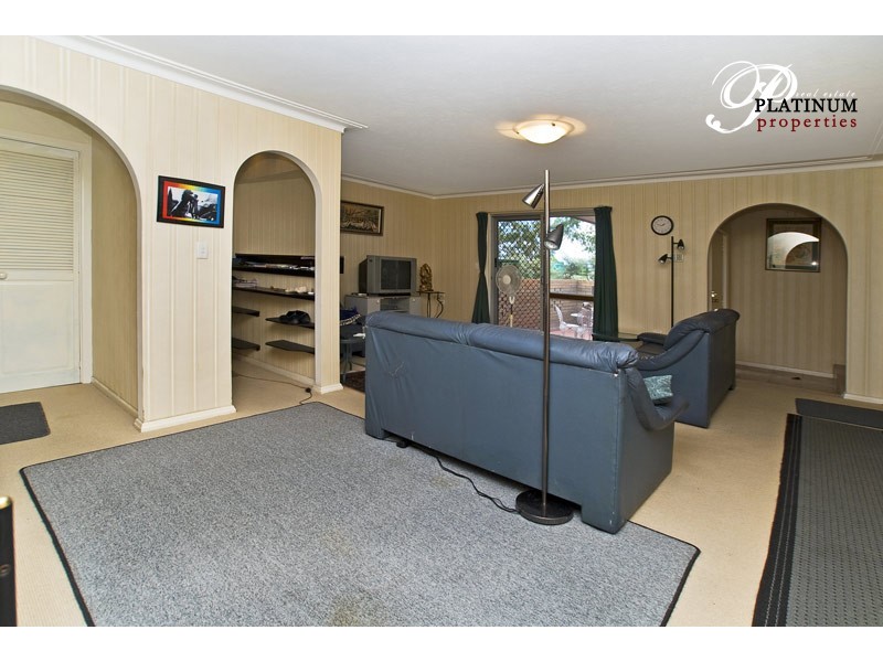 17 Cotlew Street, Southport QLD 4215