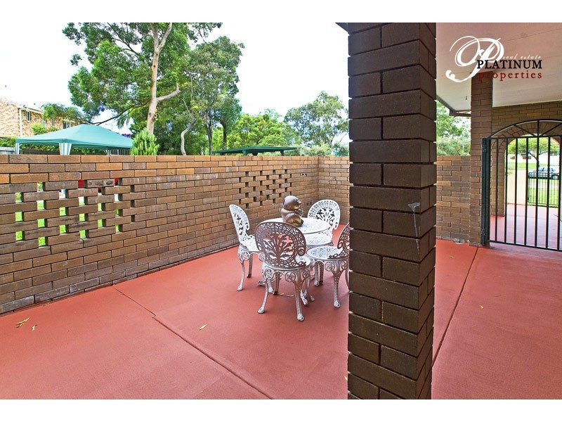 17 Cotlew Street, Southport QLD 4215
