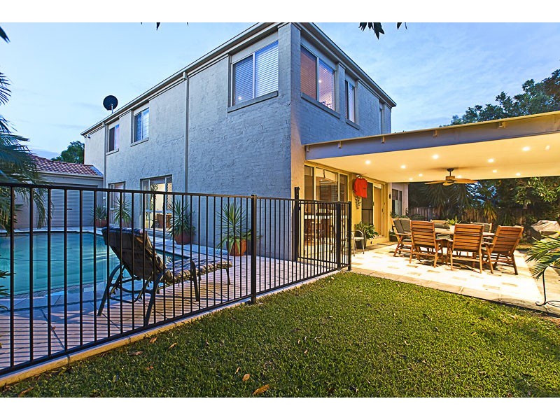 44 Crestwood Drive, Molendinar QLD 4214