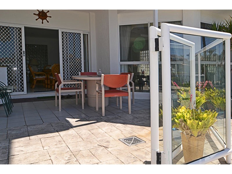 28 Sundance Way, Runaway Bay QLD 4216