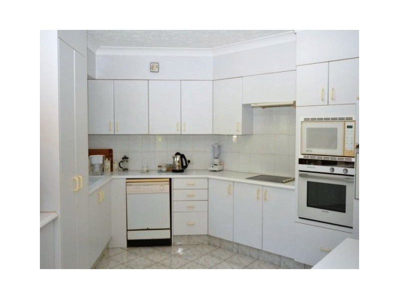 28/41A Broadwater Street, Runaway Bay QLD 4216