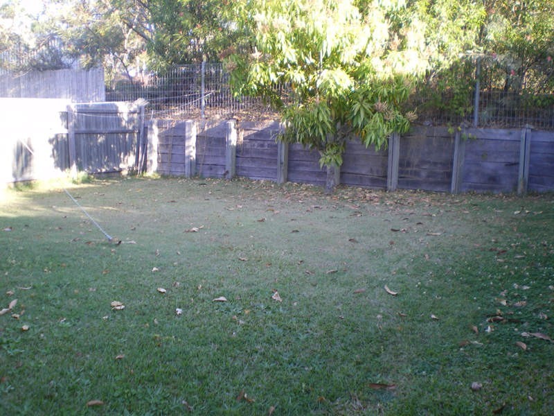 Labrador QLD 4215
