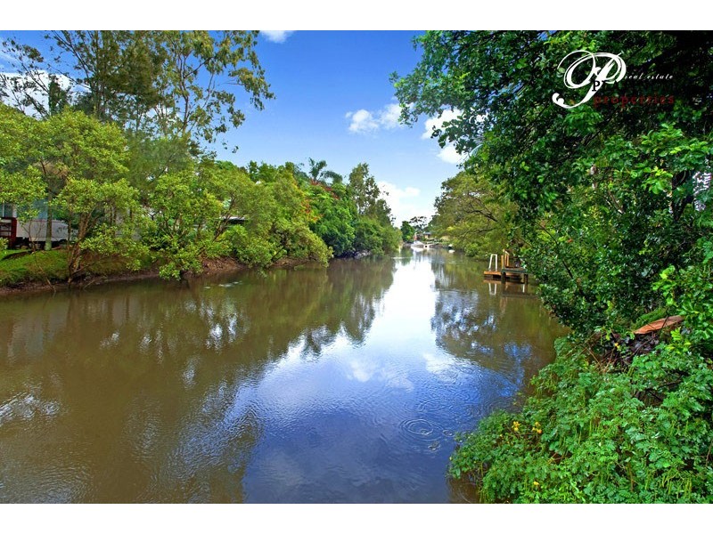 6 Cabarita Street, Biggera Waters QLD 4216