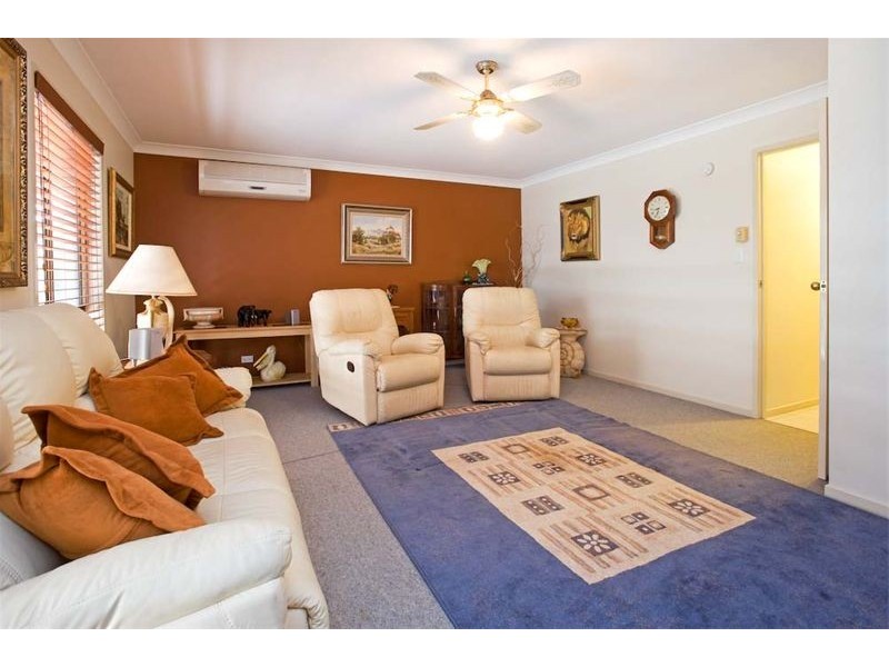 6 Cabarita Street, Biggera Waters QLD 4216