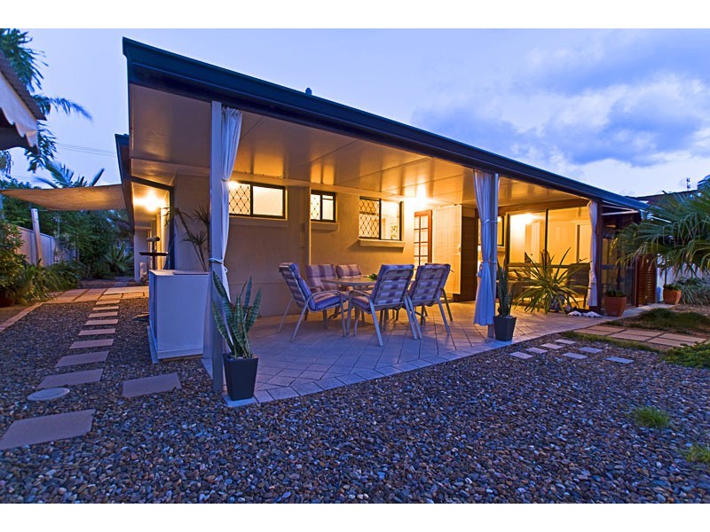 72 Bayview Street, Runaway Bay QLD 4216