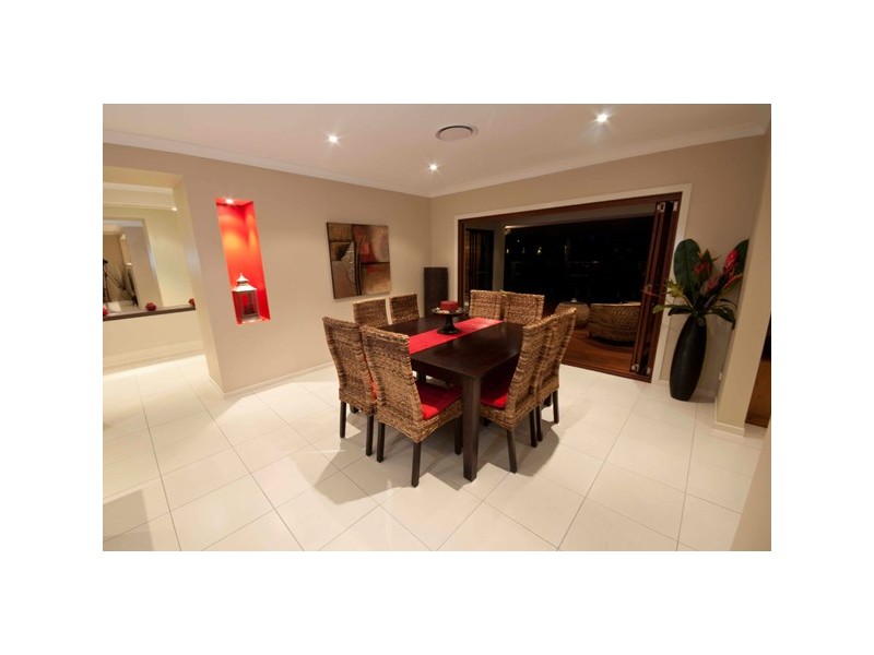 103 Compass Drive, Biggera Waters QLD 4216
