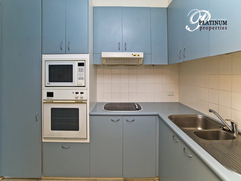 18/15 Brighton Street, Biggera Waters QLD 4216