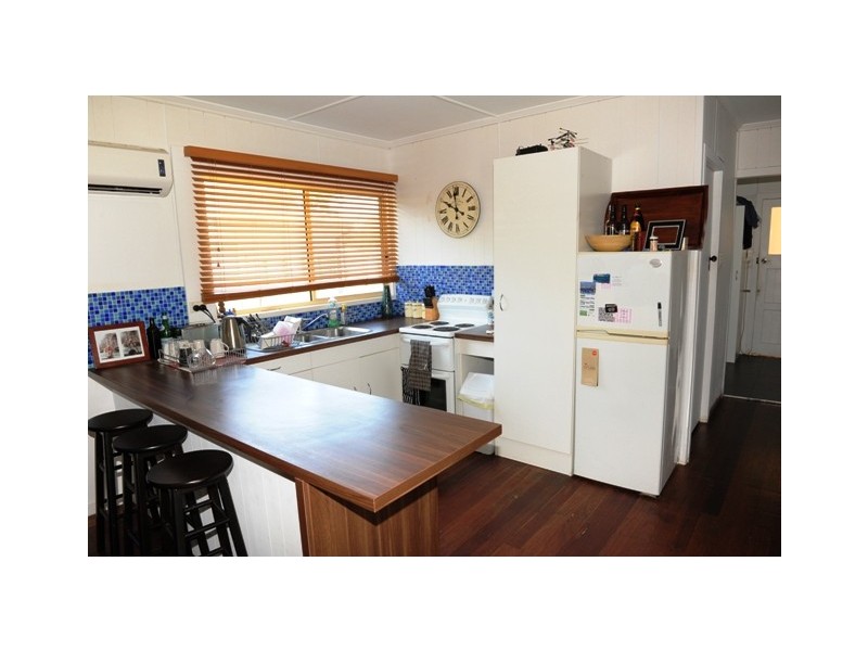 20 Ray Street, Runaway Bay QLD 4216